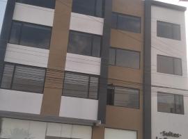 SUITES LA FONTANA，位于安巴托的酒店