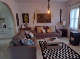 Confortable and Quiet Apartment in St. Julian，位于Tal-Għoqod的酒店