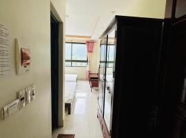 KHÁCH SẠN NHÀ HÀNG SO OANH，位于Trùng Khánh的酒店
