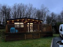 2 bedroom lodge - The Cherries (24) Caer beris holiday park，位于比尔斯韦尔斯的酒店