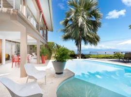 Villa Lodge - Bas de Villa avec piscine et vue océan et Moorea，位于普纳奥亚的木屋