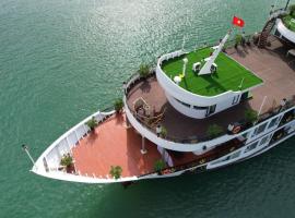 Aquamarine Premium Cruise，位于下龙湾的船屋