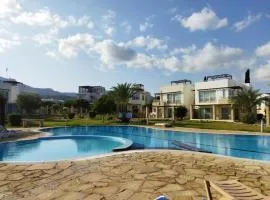 Girne -Esentepe Turtle Bay Village Garden 3 Bedroom Sea Apertment