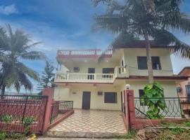 Hilltop 3BHK Villa With Private Pool Near Candolim，位于坎多林的酒店