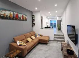 charmante maison 2 chambres, entièrement rénovée