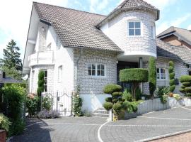 FEWO EMMA，位于奥弗拉特的酒店