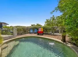 Spacious 4-Bed Family Home with Private Pool & BBQ DUPLICATE