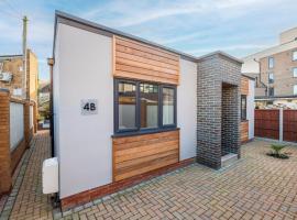 Stylish 2 Bed Bungalow in East Ham, Close to Excel，位于伦敦的酒店