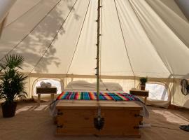 Glamping 3 Idiomas，位于El Sargento的豪华帐篷