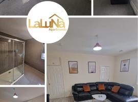 LaLuNa One Bedroom Apartment Newcastle，位于Elswick的酒店