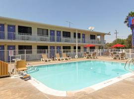 奇科6号汽车旅馆，位于奇科的酒店