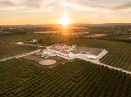 Casas da Quinta de Cima，位于维拉诺瓦德卡塞拉的度假屋