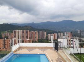 Impecable y lujoso apartamento para una estadía unica，位于麦德林的酒店