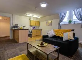 1Bed - Town Centre Apartment - Apex Stays