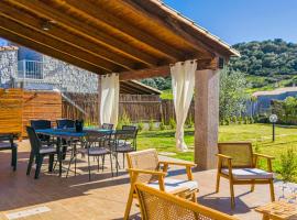 Villa del Moro, FREE WIFI, 300mt from Sinzias' Beach，位于哥斯达雷卡拉·辛齐亚斯附近的酒店