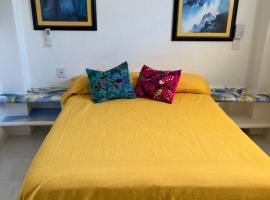 Amarilla (Amar y ya)，位于Cuatunalco的酒店