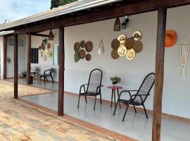Tia Ciça Pousada，位于圣若昂-巴蒂斯塔-杜格罗里亚的酒店