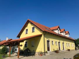 Apartmán Dolánek，位于Jankov的酒店