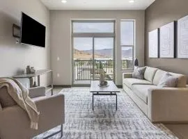 Landing - Modern Apartment with Amazing Amenities (ID9688X43)