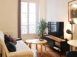 Cute flat in Montmartre