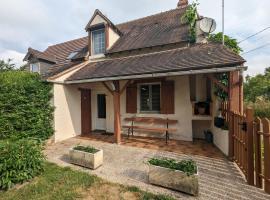 Charmante maison de campagne avec jardin privatif, proche étangs et nature, idéale rando et vélo. - FR-1-591-80，位于Rosnay的酒店