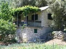 Secluded house with a parking space Postira, Brac - 22203