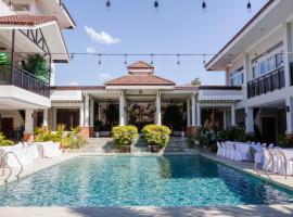 Teofely Gardens Resort near Tagaytay，位于锡朗的酒店