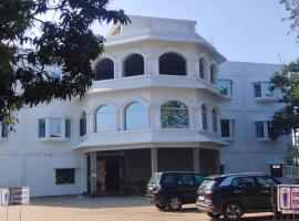 HINDUSTHAN PRIME HOTEL AND BANQUET，位于Bilsārā的酒店