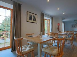 Hotel Tugasa El Almendral，位于塞特尼尔的酒店