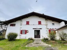 Charmante maison à Louhossoa, 6 personnes - Jardin & cheminée - FR-1-495-134