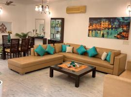 2BHK Cozy Abode in city center Sector 71 Mohali，位于苏哈纳的别墅