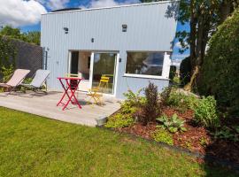 Tiny house avec vue sur les étoiles，位于雅莱的酒店