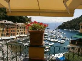 Appartamento Piazzetta Portofino (010044-LT-0030)