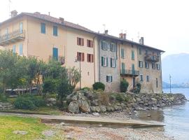 Riva Bianca Castle Holiday Home，位于列尔纳的酒店