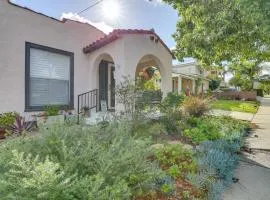 Charming Bungalow Near LA Waterfront and Beaches