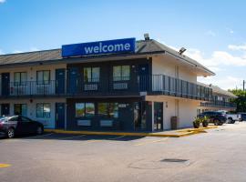Motel 6-Lantana West Palm Beach, FL，位于兰塔纳的酒店