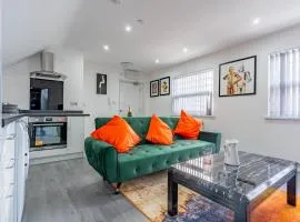 Birmingham Apt-Sleeps 4-Walk to City Centre-Pets