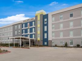 Home2 Suites By Hilton Baytown，位于贝敦的酒店