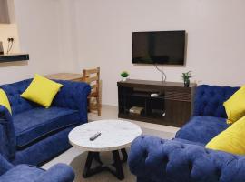 MaGiK Furnished All Ensuite 2 bedroom Apartment，位于尼耶利的酒店