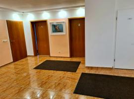 Ferienhaus，位于巴尔莱本的酒店