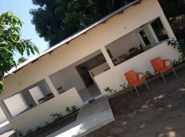 CAMPEMENT DIAMORAL DIAKENE OULOFF，位于Diakène Ouolof的酒店