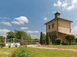 Gîte le Pigeonnier Malvy，位于Saint-Ost的酒店