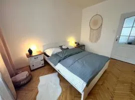 Bratislava Lovely Old Town Apartment