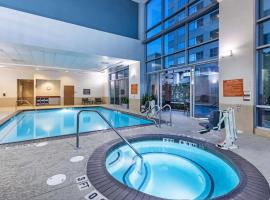 Embassy Suites by Hilton Houston-Energy Corridor，位于休斯顿的酒店