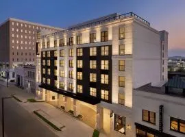 106 Jefferson Huntsville, Curio Collection by Hilton