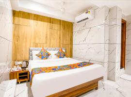 FabHotel Shubham Inn，位于孟买Vihar Lake附近的酒店