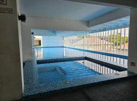 A&H Homestay Seberang Jaya with Swimming Pool，位于北赖的公寓