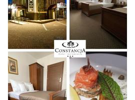康斯坦西亚酒店，位于琴斯托霍瓦的酒店