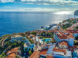 Sentido Galosol，位于卡尼索的高尔夫酒店