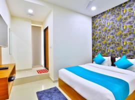 Hotel Shivaay，位于艾哈迈达巴德萨达尔·瓦拉巴伊·帕特尔国际机场 - AMD附近的酒店